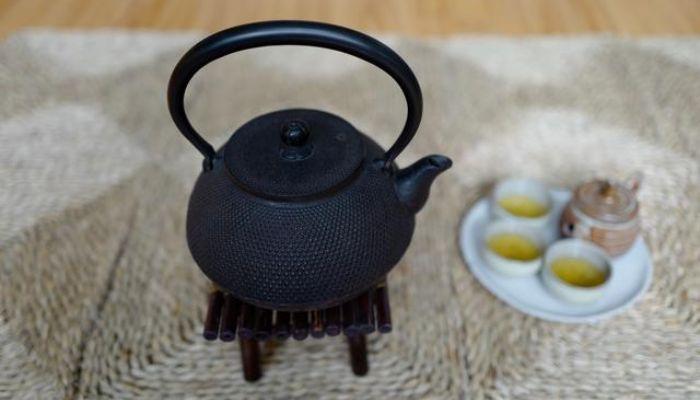 Top 6 các loại ấm trà Nhật Bản phổ biến trong văn hóa trà đạo